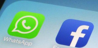 Whats & facebook data Leakage