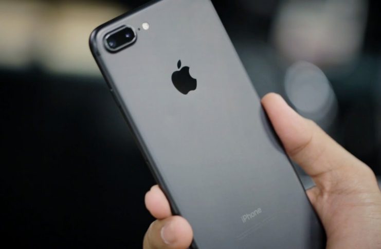 Apple’s iPhone 8 speculated to be launched in 2017 Apple iPhone 8 Processor Wireless Charging Camera Rumors Price